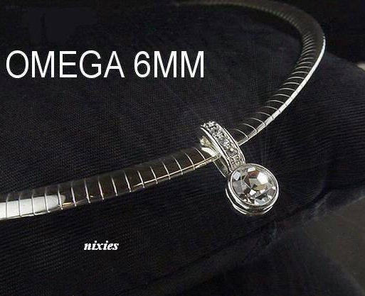 SILVER OMEGA NECKLACE WITH CHIC LOTUS SLIDE