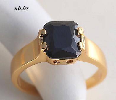 GENTS YELLOW GOLD EP ONYX RING  - SIZE 9(S)