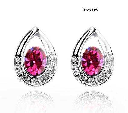 STUNNING PAVED RUBELITE GARNET SWAROVSKI STUD EARRINGS