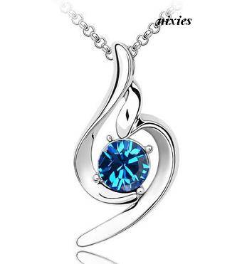 DAZZLING ROYAL BLUE SWAROVSKI PENDANT on chain