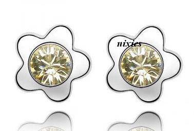 GORGEOUS DAINTY CITRINE SWAROVSKI EARRING STUDS