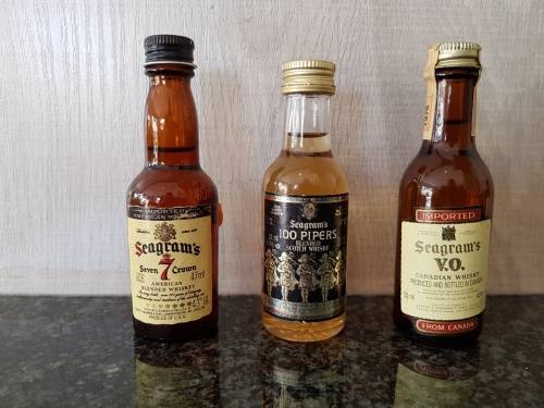 Seagrams Whisky Collection Minis (100 pipers, Sevens, V.O)