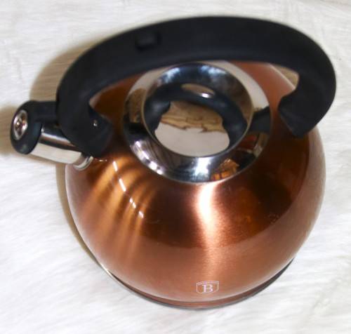 Berlinger Haus 3L Stainless Steel Whistling Kettle -ROSE GOLD