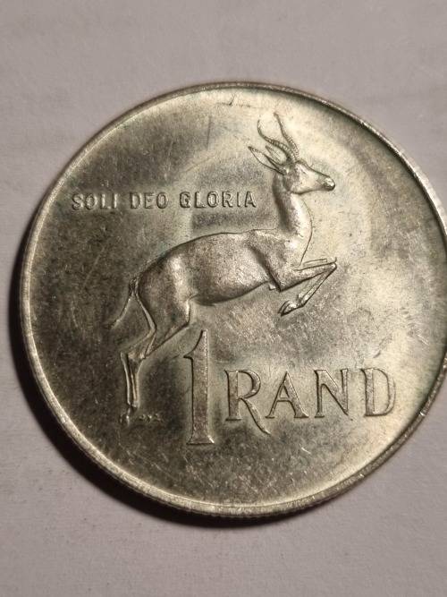 SA Republic Silver R1 coin 1966 Suid Afrika (80% and 15g) very good condition