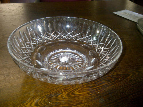 CRYSTAL FRUIT BOWL - DIAMOND PATTERN