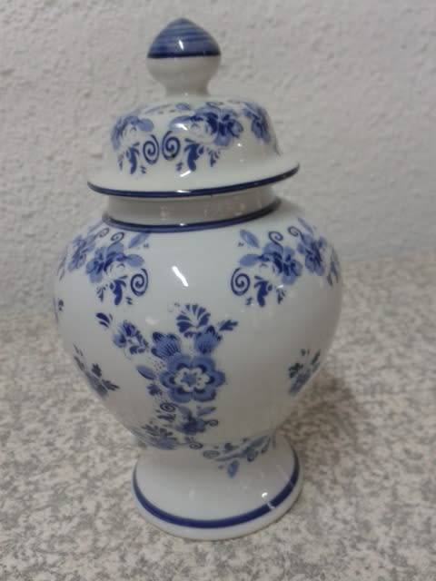 OUDE MOLEN SPECIAL LIMITED COLLECTORS EDITION DELFT URN 14 CM