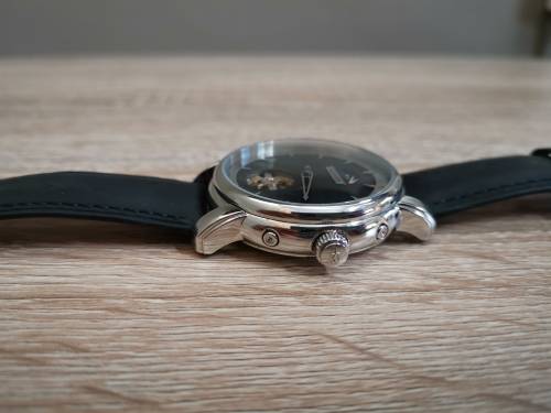 10 K Unique Sapphire 1 Handed Day Night Moonpahse Watch