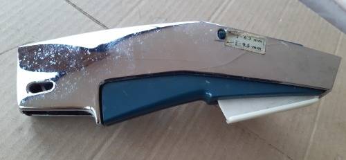 Vintage DYMO M-10 Label Maker Chrome Metal  (incl tape)