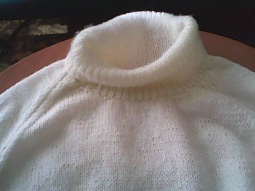 Ladies Cream Color Turtle Neck Pullover (Hand Knitted in 4 Ply)