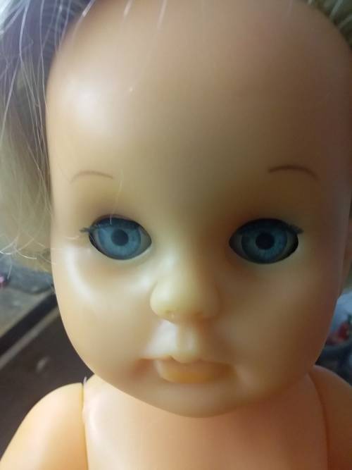 VINTAGE FIRST LOVE DOLL - 48 CM - BEAUTIFULL CONDITION