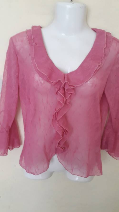 VINTAGE CLOTHES: SHEER FRILLY PINK TOP - SIZE 10 - VERY GOOD