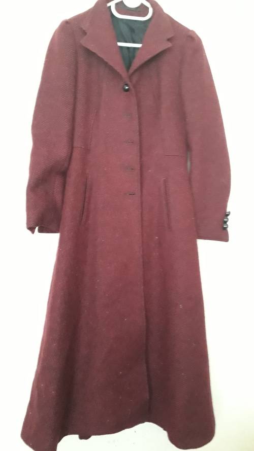 CLOTHES: VINTAGE LADIES BODY SNUG FIT A LINE COAT FROM FRANCE - XS TO S  - VERY GOOD