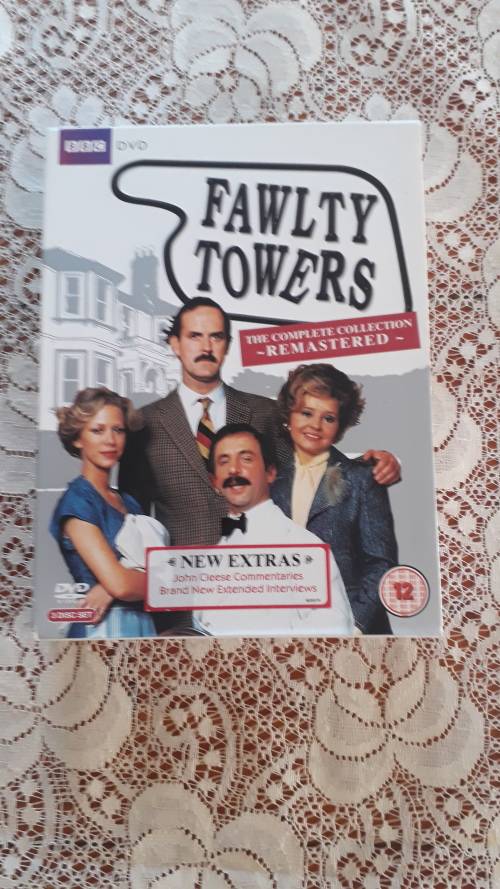FAWLTY TOWERS THE COMPLETE COLLECTION REMASTERD IN MINT CONDITION