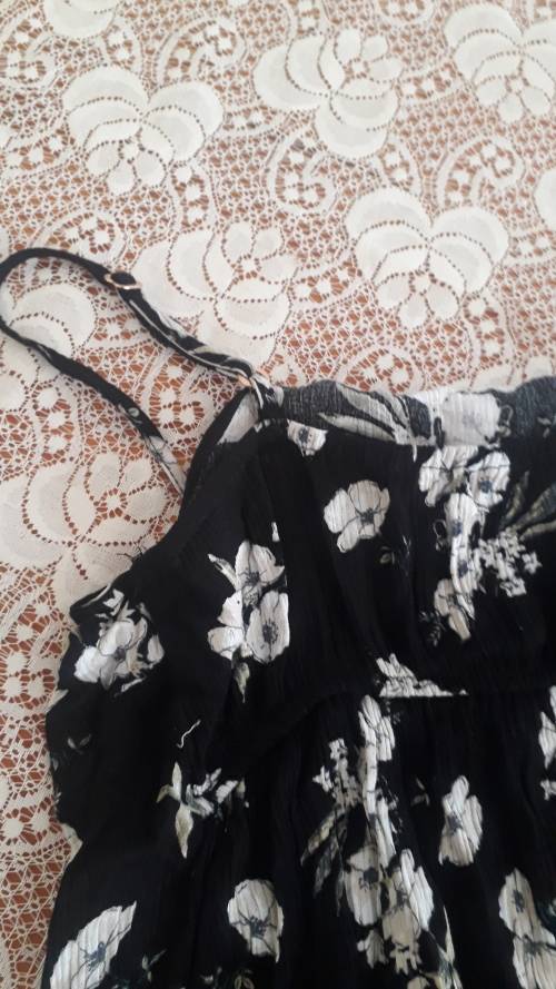 Strappy Summer Flowered Beach Dress - Size M  - Pre-owned