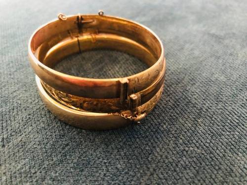 3x Vintage 9ct Gold Metal core Bangles!!!Dont Miss Out!!