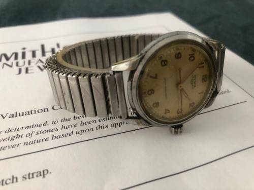 **Vintage Gents Cyma Triplex Swiss Made Watch!!