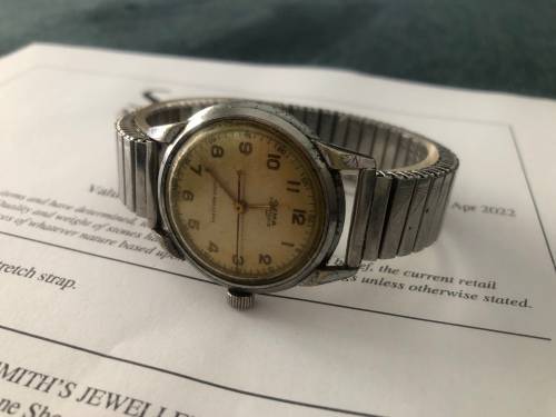 **Vintage Gents Cyma Triplex Swiss Made Watch!!
