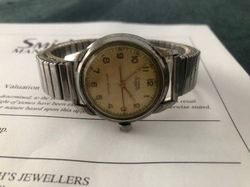 **Vintage Gents Cyma Triplex Swiss Made Watch!!