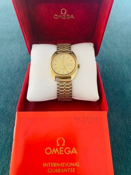 Collectors Gents Omega Automatic Constellation Service Watch With Original Omega Box!