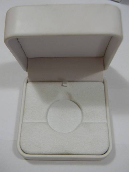 Empty Sa Mint Parliamentary VIP White Leather Box for Silver Inauguration R1 Proof