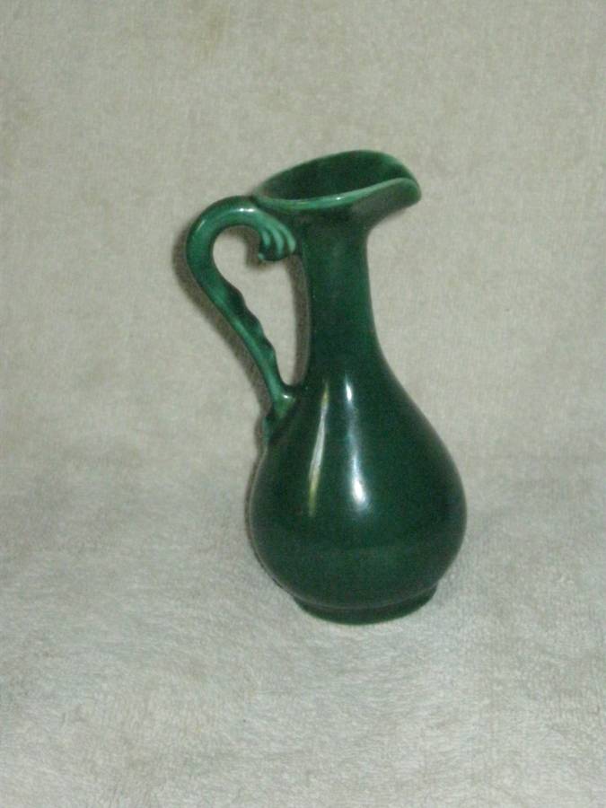 Lucia  dark green vase very good condition