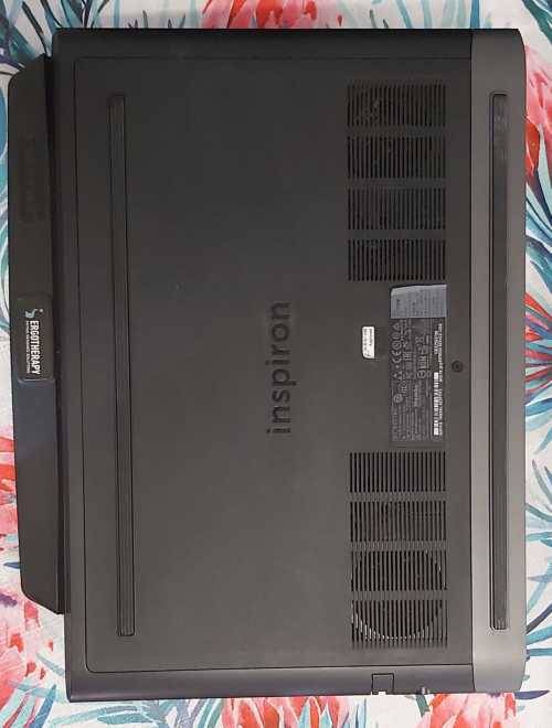 DELL Inspiron 15 7577 2018