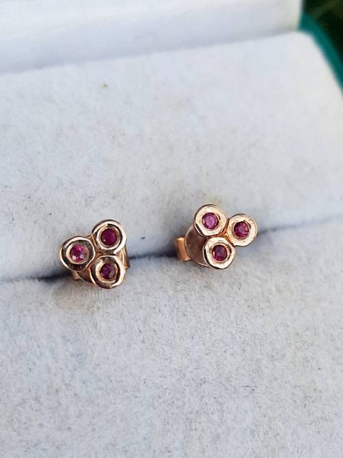 9CT ROSE GOLD VINTAGE RUBY EARRINGS