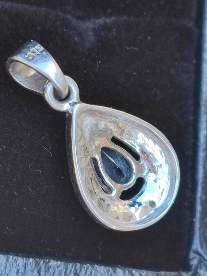 9ct Gold Tanzanite Diamond Pendant