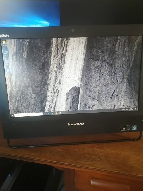 LENOVO THINKCENTRE M73z ALL-IN-ONE | INTEL CORE i5-4430s | 4GB RAM | 500GB HDD | 20" LED | WIN10 PRO