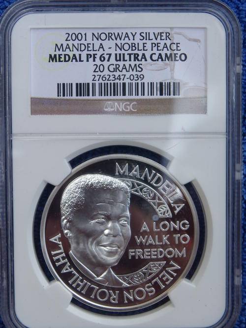 2001 NELSON MANDELA SILVER MEDAL NGC GRADED PROOF67 ULTRA CAMEO