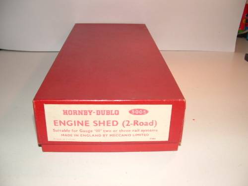 Hornby Dublo Engine Shed (2 - Road)