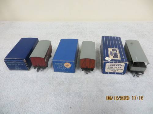 Hornby Dublo BR Boxed Vans x 3