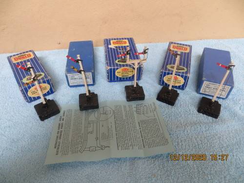Hornby Dublo Boxed Electric Signals x 5