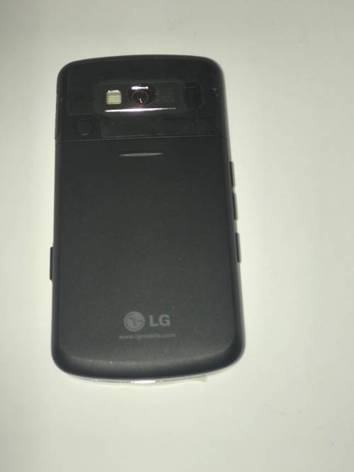 Collectors - LG KF600 - Retro Dual Screen Slide Phone