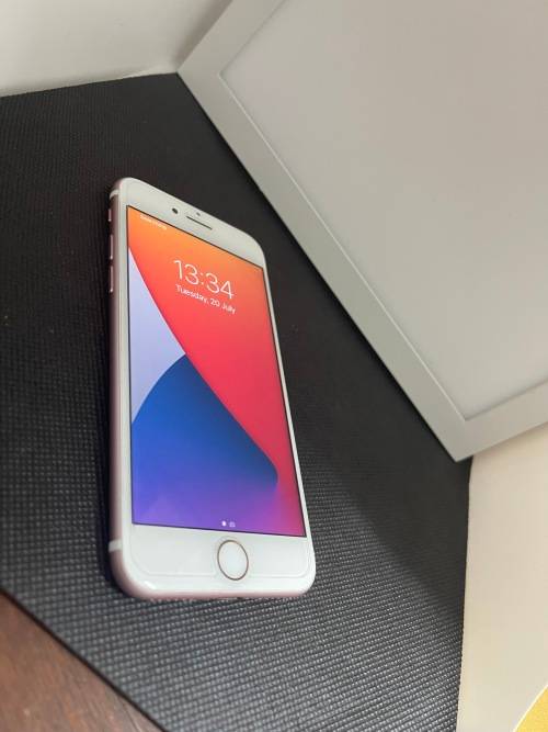 Warehouse Clearance : IPhone 7 128 GB  - Read description