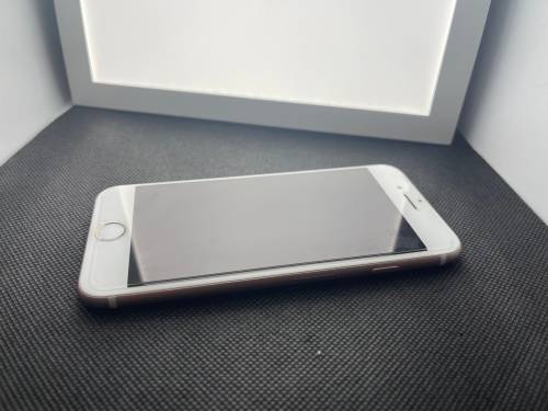 Warehouse Clearance : IPhone 7 128 GB  - Read description