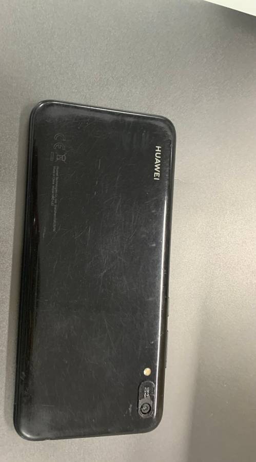 TRADE IN CLEARANCE : HUAWEI Y6 2019 2GB RAM 32GB MEMORY