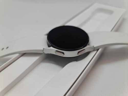 Samsung Watch4 40mm Bluetooth - preowned