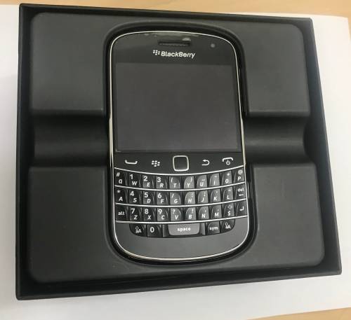 Blackberry 9900