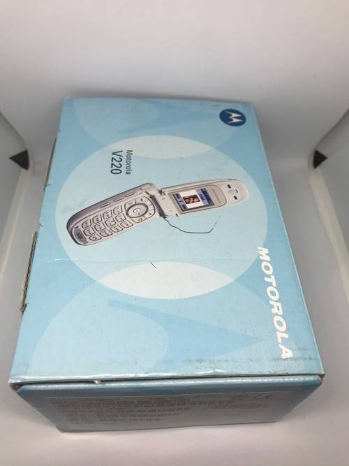 Retro Flip Phone - Motorola V220