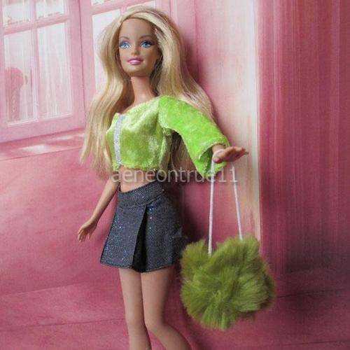 Barbie Fashion House -  Clothes, Handmade, 3 pcs Skirt Set with fluffy green bag