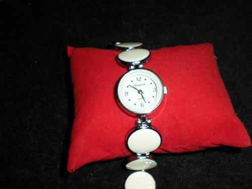 Fashion Design Quartz Bracelet Bangle Stainless Steel Lady Women Wrist Watch