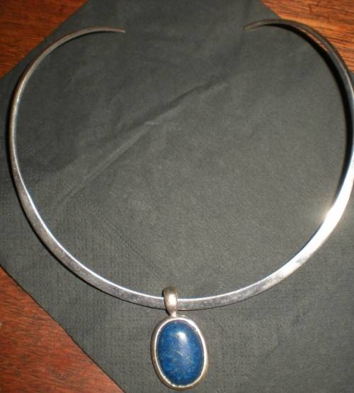 Sterling Necklace Choker with Sterling Lapis Lazuli Pendant  - 47 g