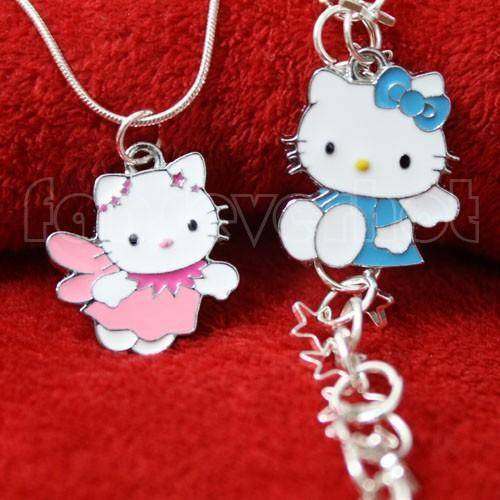 Hello Kitty Necklace and Bracelet Set