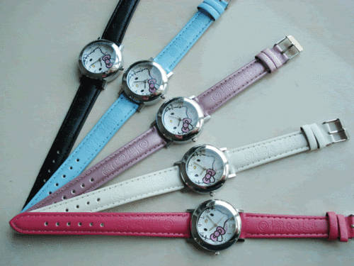 Hello Kitty Watch, Dark PINK!! Smaller Watch face for the Younger Ladies