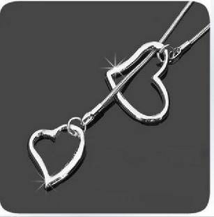 Double Heart Lariat Necklace - Lovely Valentines Gift