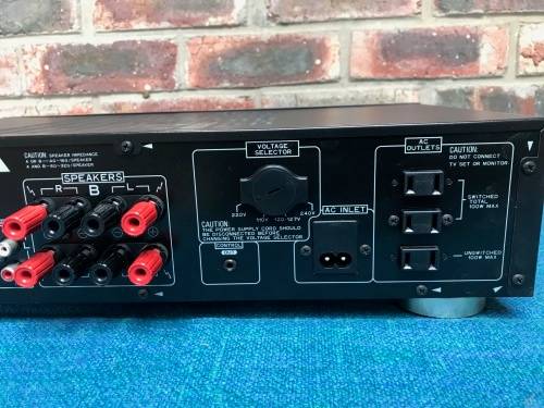 Pioneer A-307R Amplifier Stereo in very good condition