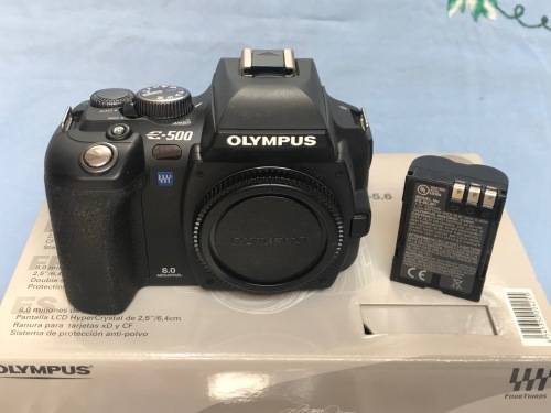 Olympus E-500 digital camera Body in very good working condition.
