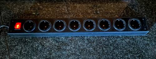 APSA  NR. 5000S  1.50m cable  8 Socket Type F - German Schuko Extension Lead, black,multiplug