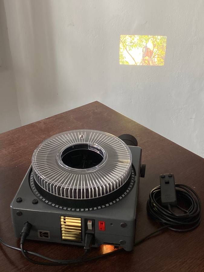KODAK Slide Projector  S-AV 2030 with Kodak Retinar Vario Zoom Lens 70-120mm